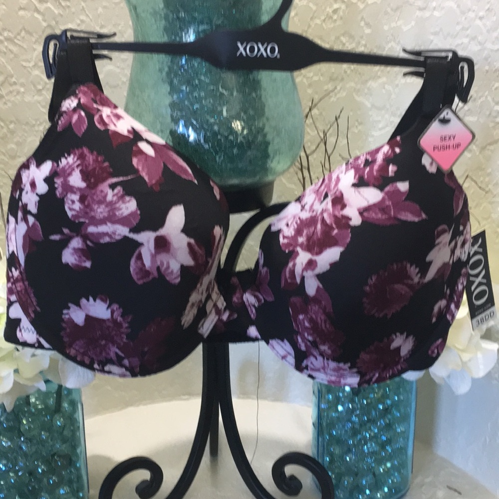 NWT XOXO Push-up bra
